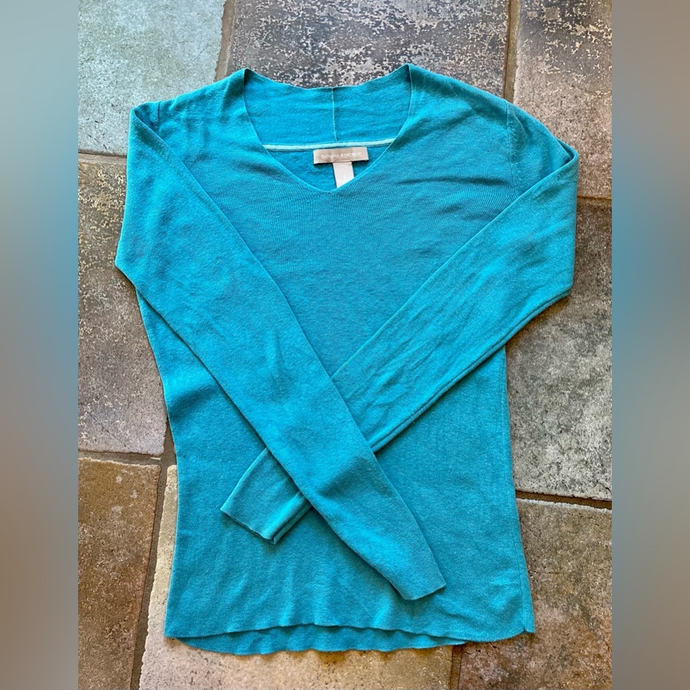 Lightweight v neck sweater